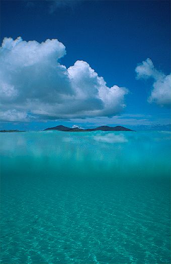 Blue lagoon, Yassawa Group, Fiji.